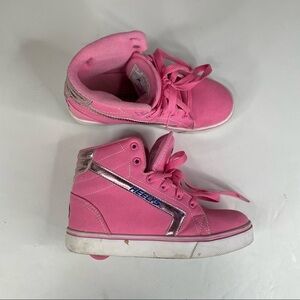 Heely’s Pink Youth Size 3 Lace Up Shoes‎
